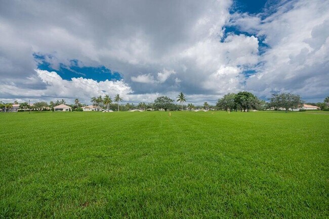 Building Photo - 2151 Tigris Dr