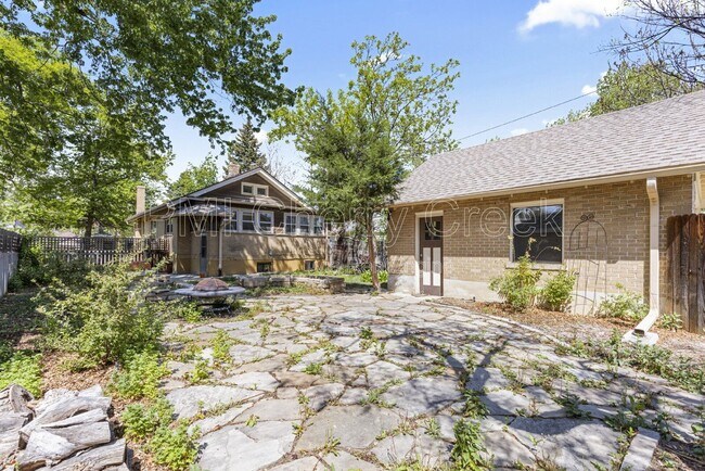 Building Photo - 4360 Winona Ct
