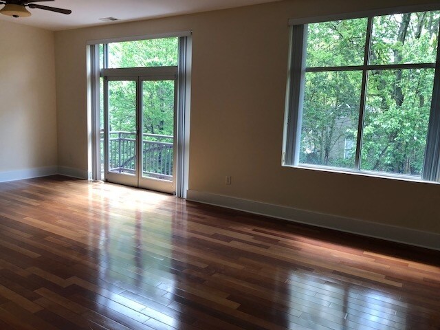 Building Photo - 1 Bedroom in NoDa!