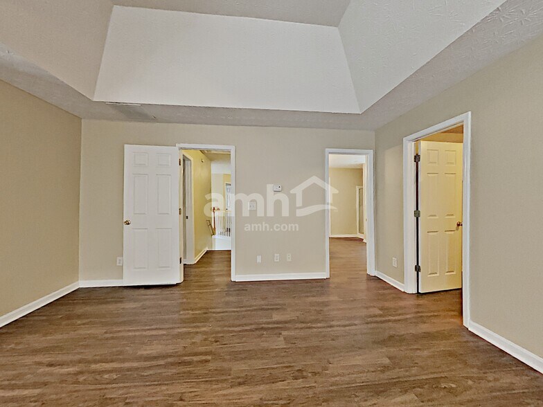 Building Photo - 3391 Hard Creek Ln