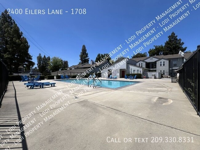 Building Photo - 2400 Eilers Ln