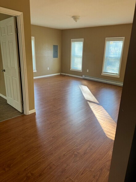 Building Photo - 1692 Dalton Rd