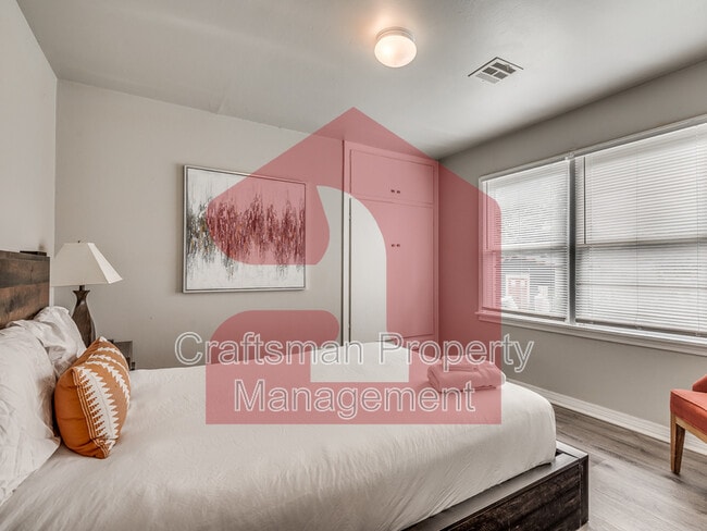 Building Photo - 2926 NW 72nd St