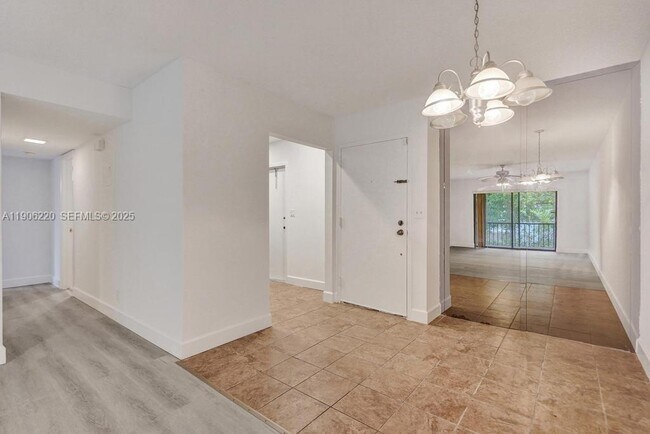 Building Photo - 3101 Oakland Shores Dr