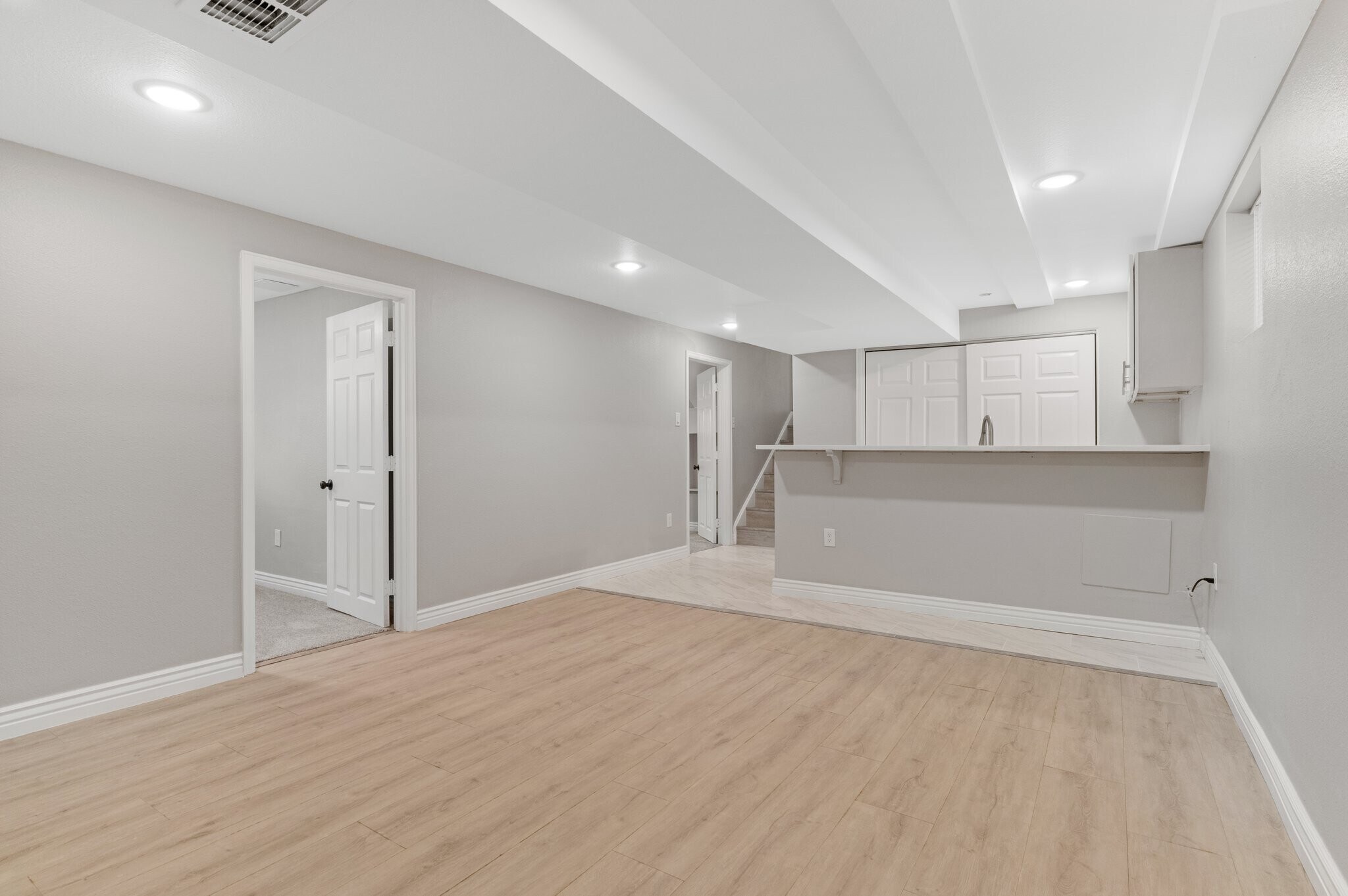 Building Photo - 12992 W Jewell Cir