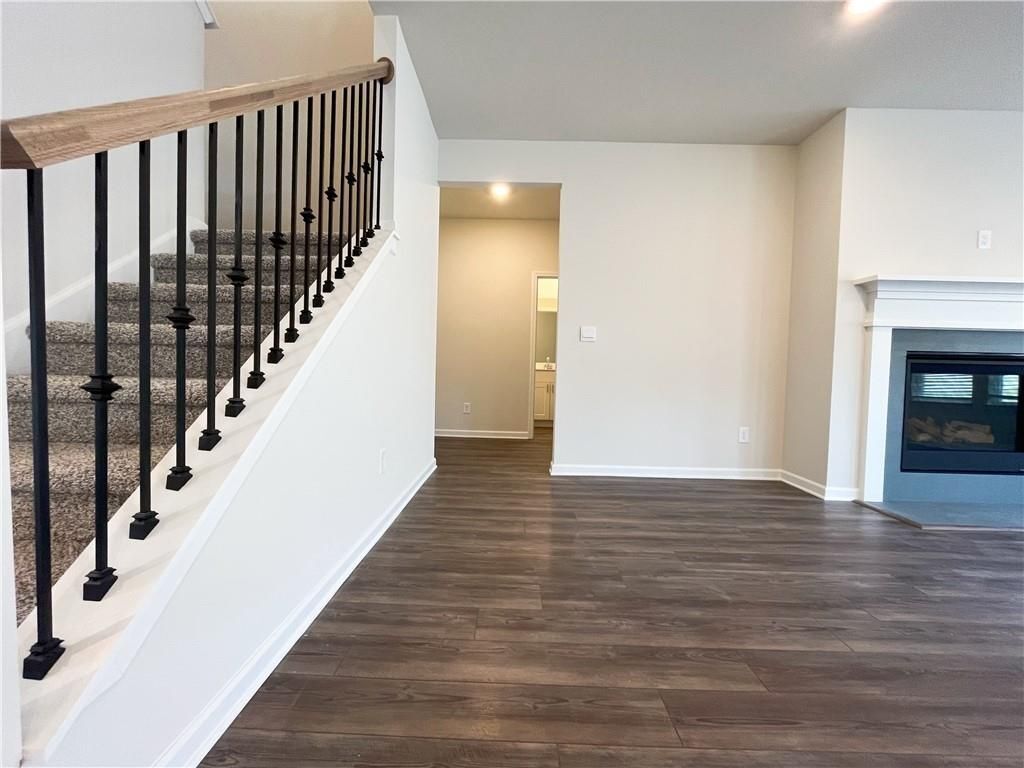 Building Photo - 6003 Hickory Crk Ct
