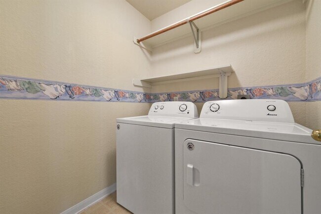Building Photo - 146 S Veranda Ridge Dr