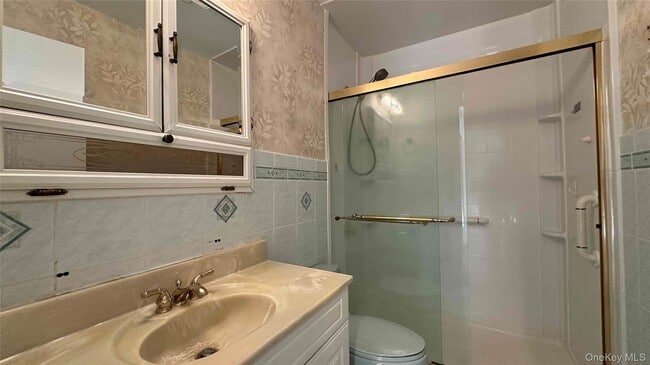 Building Photo - 3 Anchorage Ln