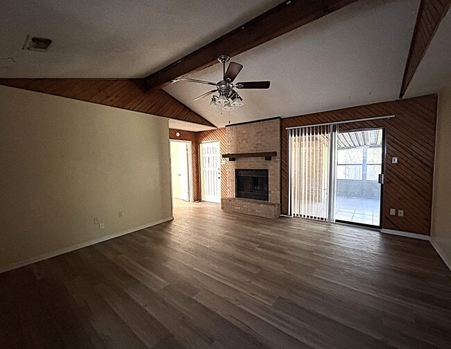 Building Photo - 2309 Whitney Dr