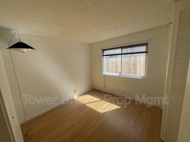 Building Photo - 9400 Appalachian Dr