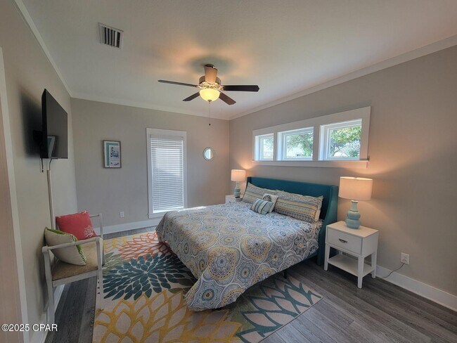 Building Photo - 100 Sea Breeze Cir