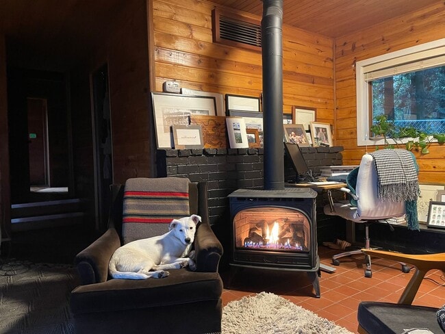 Building Photo - Charming 2-Bedroom Retreat in Ferndale