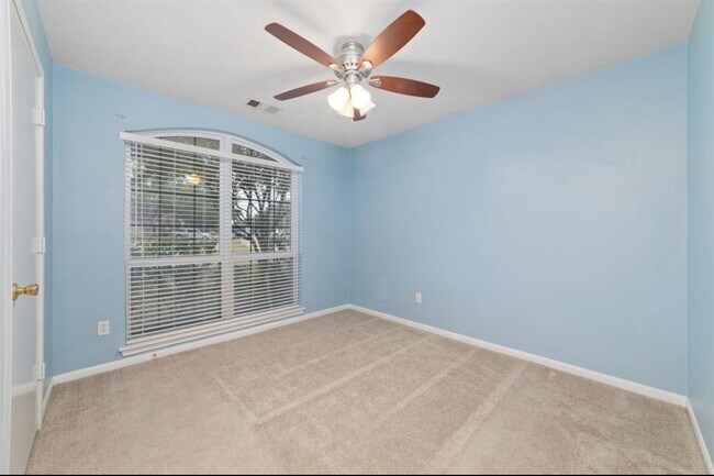 Building Photo - 20438 Westfield Pkwy