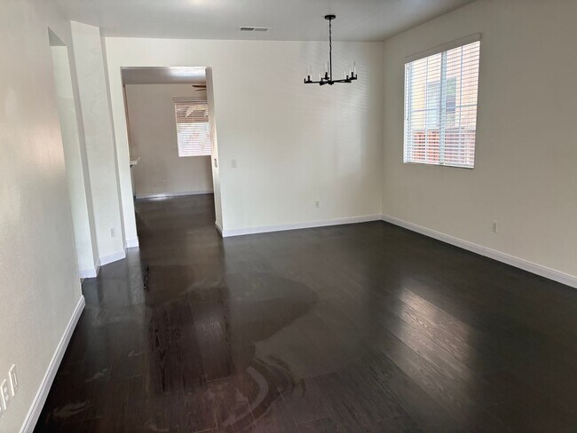 Building Photo - SINGLE STORY HOME LEASE AVAILABLE IN MENIFEE!!!