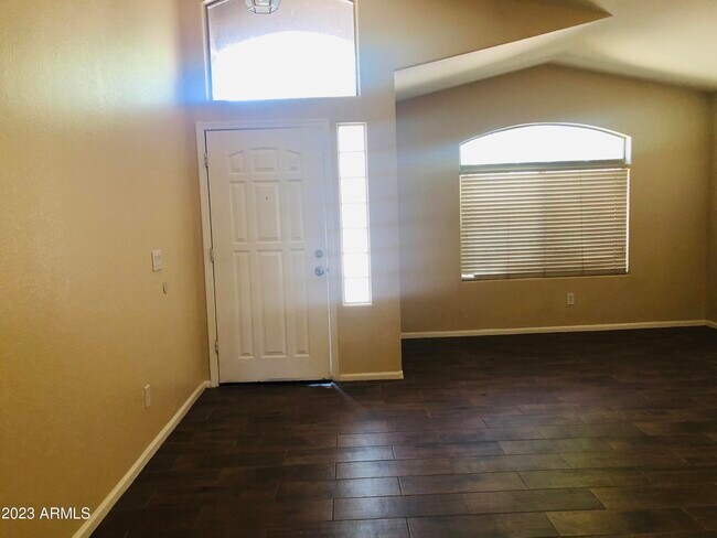 Building Photo - 5005 W Ardmore Rd