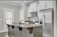 Building Photo - 300 Hague Dr