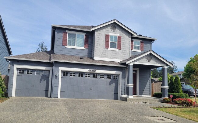 Primary Photo - 3 bedroom home with 3 car garage on corner...