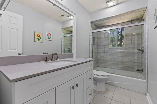 Building Photo - 890 Muirfield Ridge NE