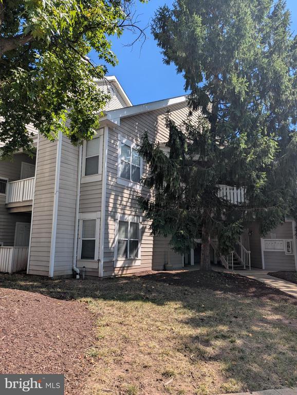 Building Photo - 6011 Rosebud Ln