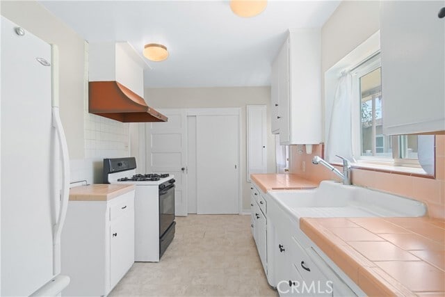 Building Photo - 544 N 7th St
