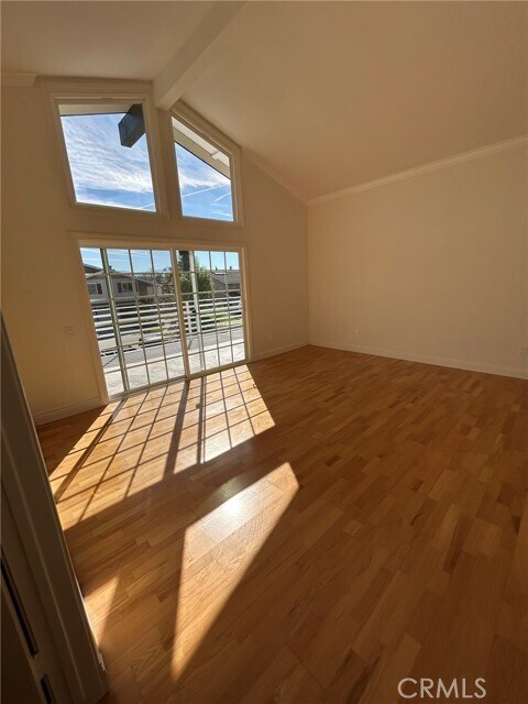 Building Photo - 1734 N Yurok St