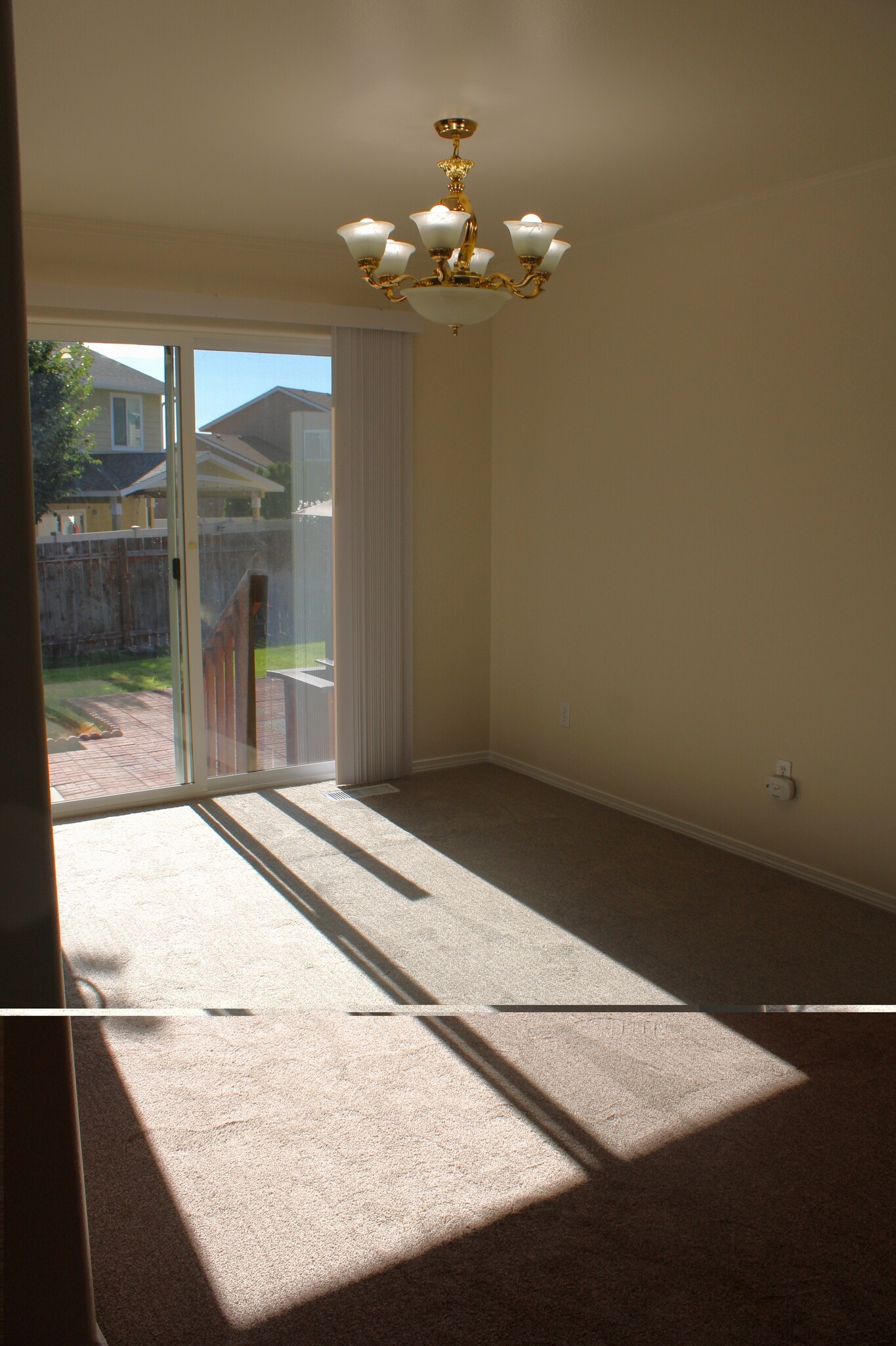 Building Photo - 1497 Trisha Way
