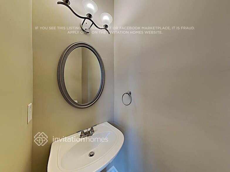 Building Photo - 3907 Teal Cir