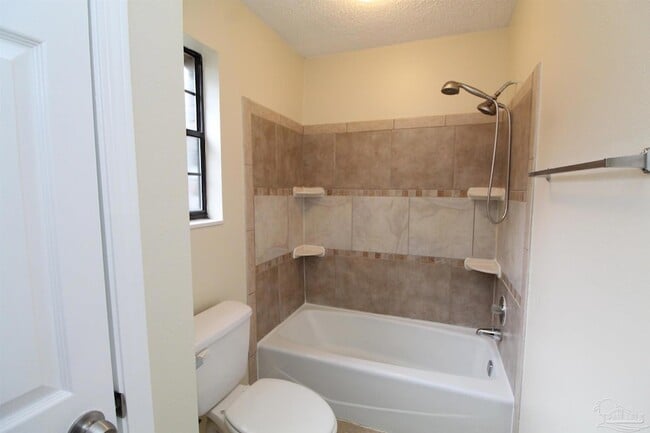 Building Photo - 7859 Bay Meadows Dr