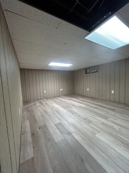 Building Photo - 805-807-807 N Irving Ave