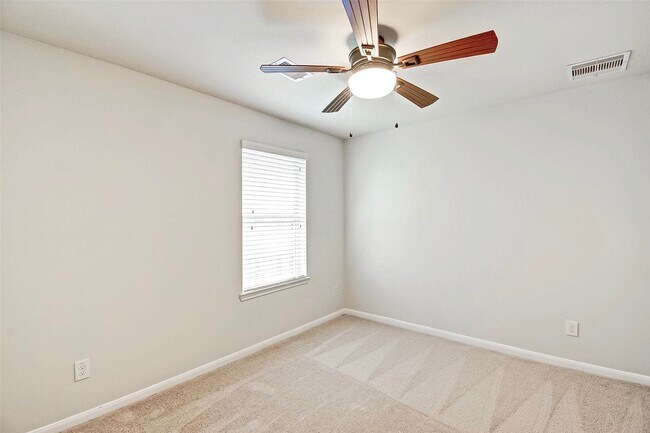 Building Photo - 18802 Majestic Vista Ln