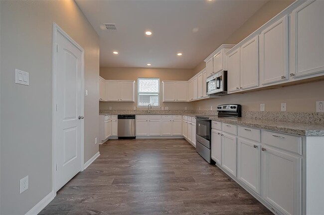 Building Photo - 10793 South Lake Mist Lane