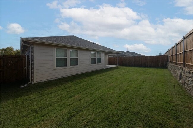 Building Photo - 5509 Candlewood Dr