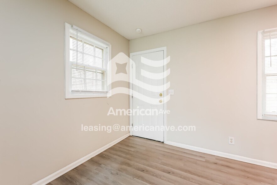 Building Photo - 146 Harmony Dr