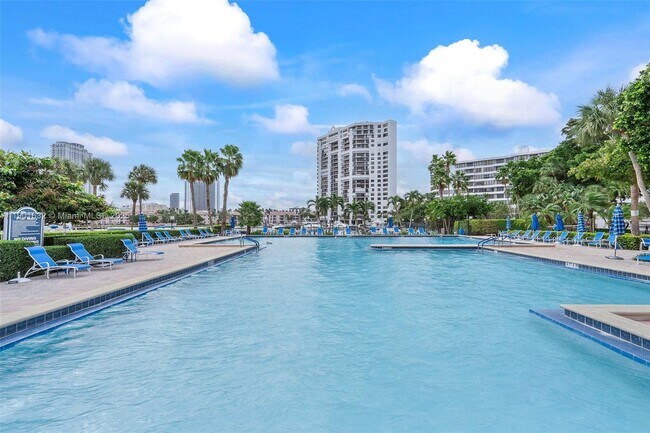 Primary Photo - 600 Three Islands Boulevard