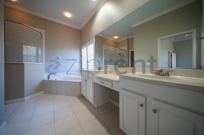 Building Photo - 7243 Brambury Ct