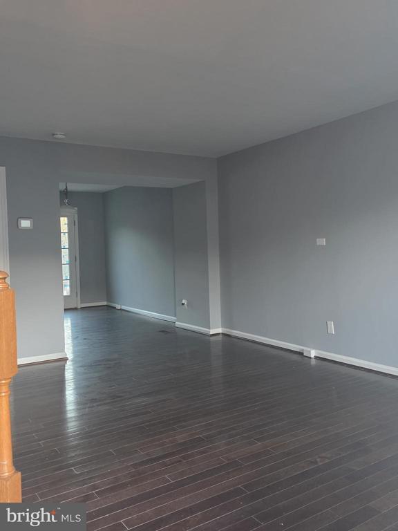 Building Photo - 12977 Abner Ave