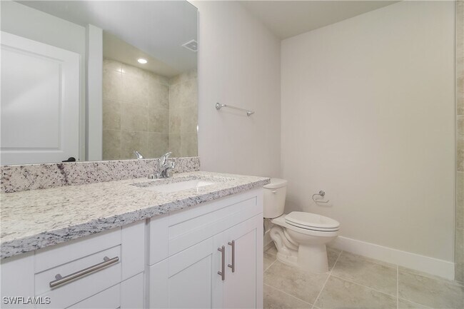 Building Photo - 5011 Beecher St