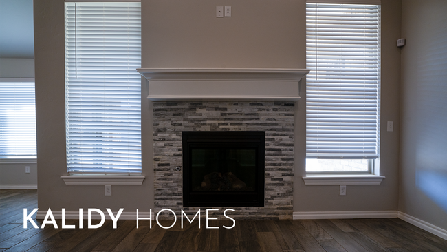 Building Photo - 801 Red River Dr