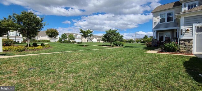 Building Photo - 23538 Christina Ridge Square