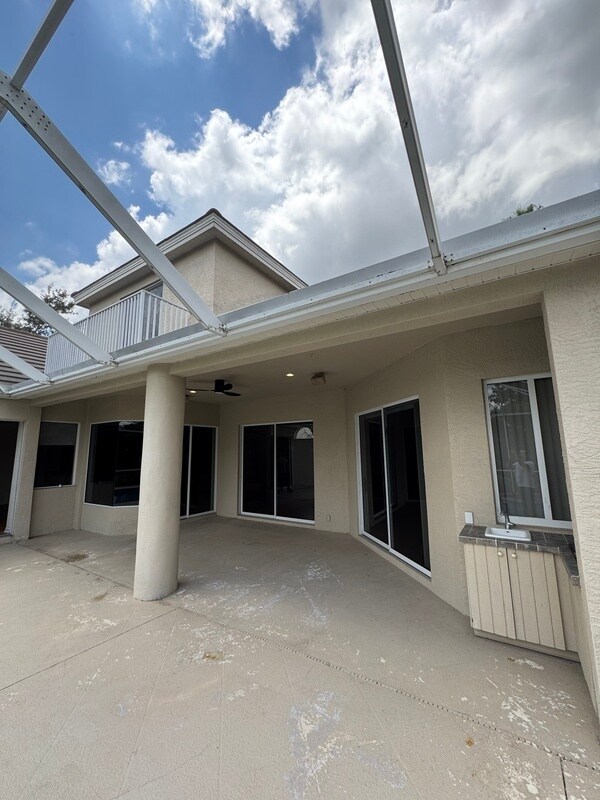 Building Photo - 10084 Cherry Hills Ave Cir