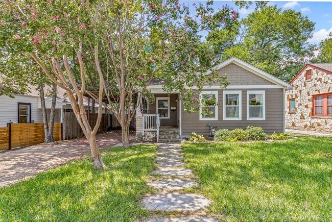 Primary Photo - 4702 Rosedale Ave