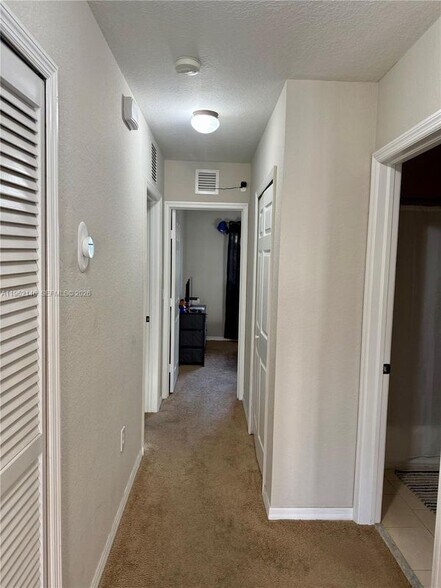 Building Photo - 16811 NW 14th Ave