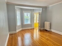 Building Photo - 87 Glendower Rd