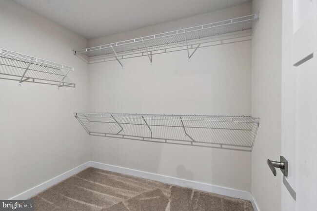 Building Photo - 1047 Watson Ct