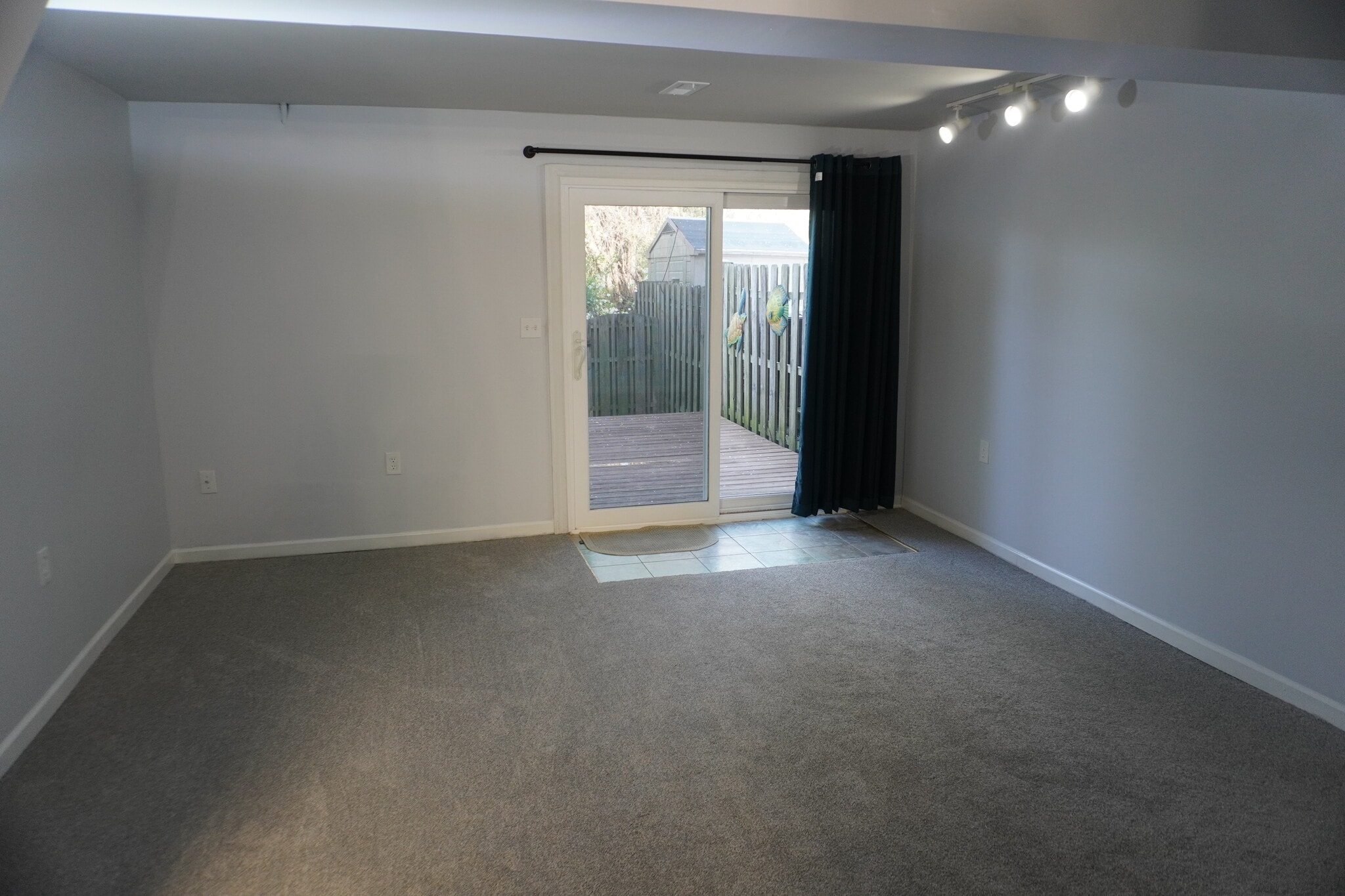 Building Photo - 25 Stillwood Cir