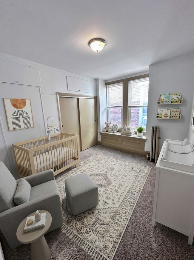 Building Photo - Large 3 Bedroom Home in Harrisburg