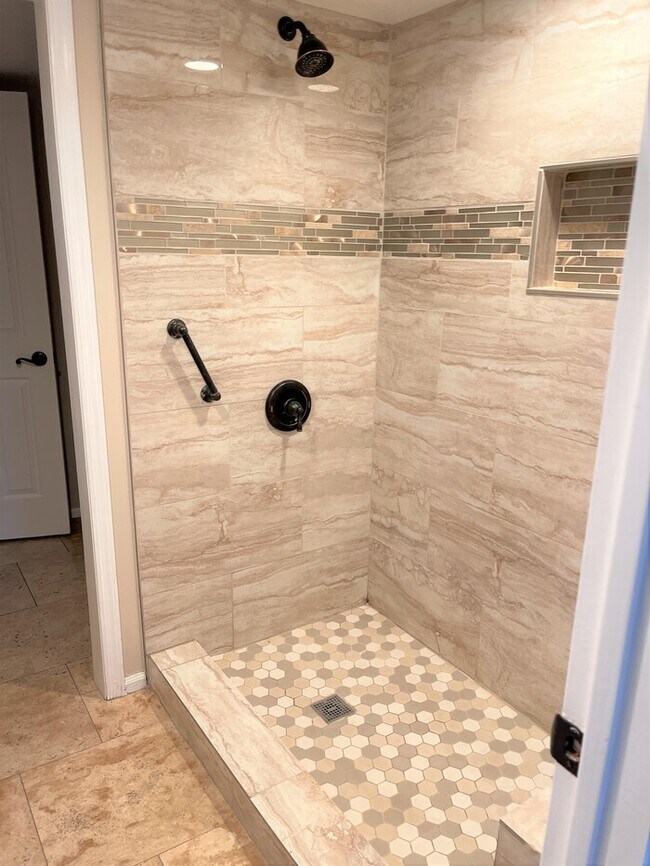 Building Photo - Perfect Scottsdale Location!! 3 beds 2 bat...