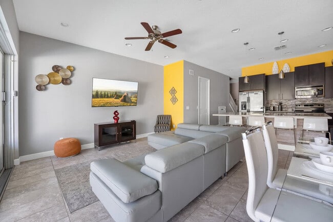 Building Photo - 466 Captiva Dr