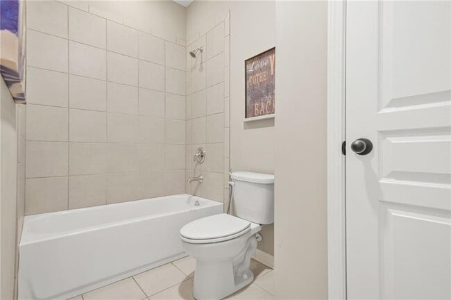 Building Photo - 705 Pressing Dr