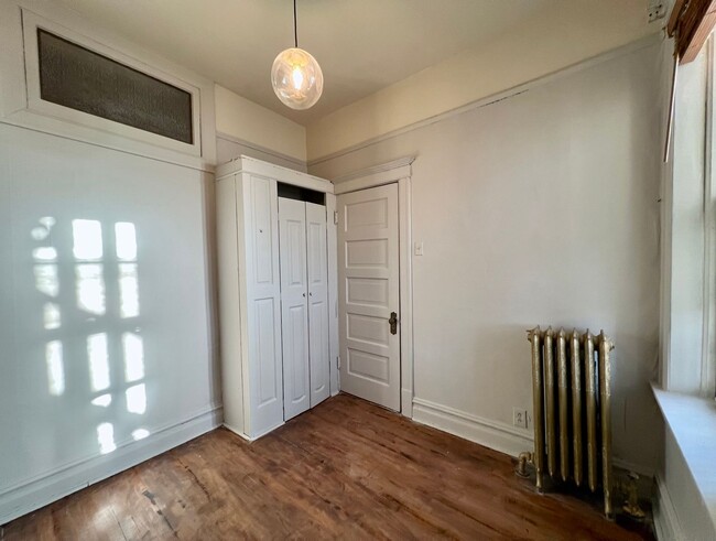 Building Photo - 2326 S Millard Ave